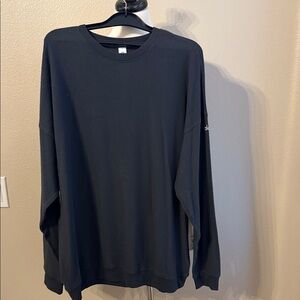 ALO Black Long Sleeve Crewneck Sweatshirt
